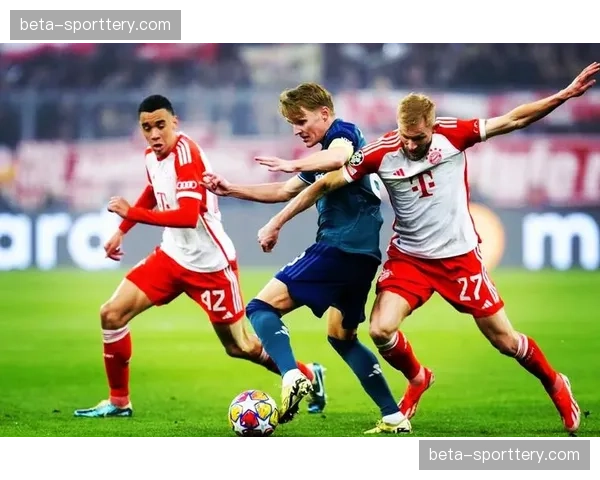 阿森纳双线作战压力显现，欧冠晋级后联赛表现需关注